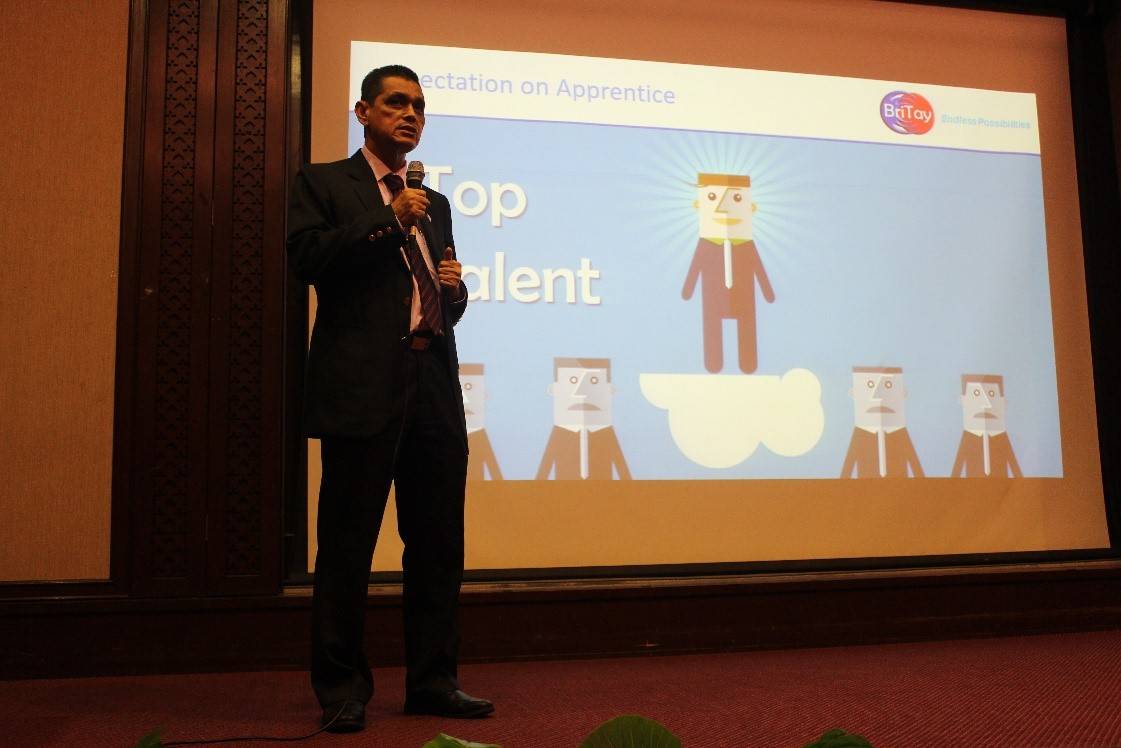 Speaking about Expectation on Apprentice at Conference - Britay Asia