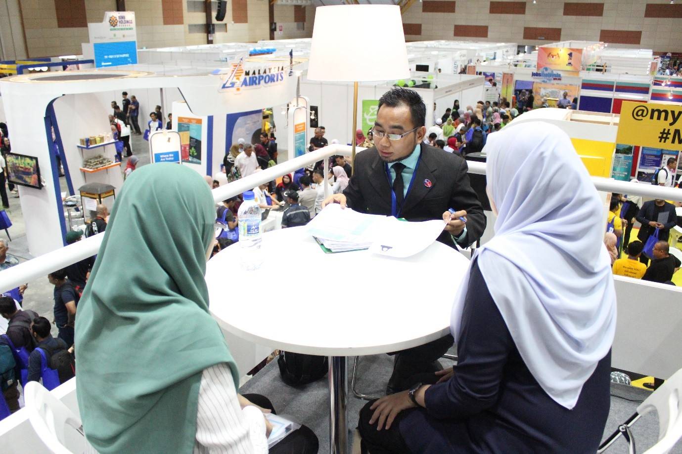 One of Britay Asia (M) Sdn. Bhd. staff interviewing potential candidates for the SL1M Green Programme